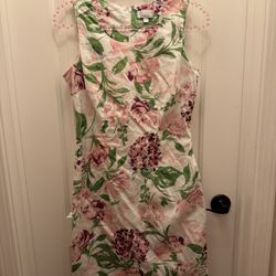 Stylish Comfy Designer Dress Size Medium For Sale