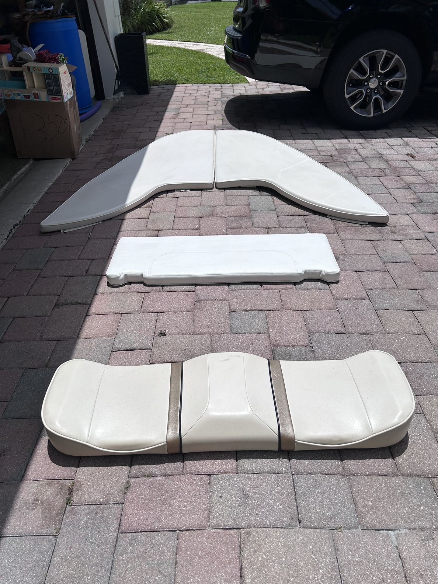 Original Hydrasport Boat Cushions For The 2800cc Vector