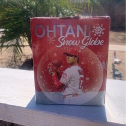 Shohei Ohtani Snow Globe New
