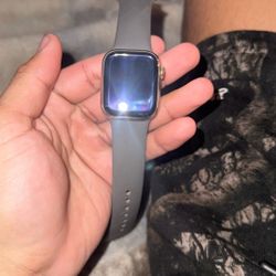 Apple Watch Series 9 Gold
