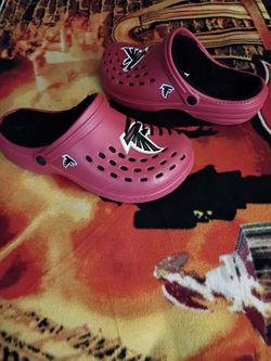 Falcons Crocs size fits 11 or 12