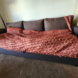 Cushioned  Couch Cover