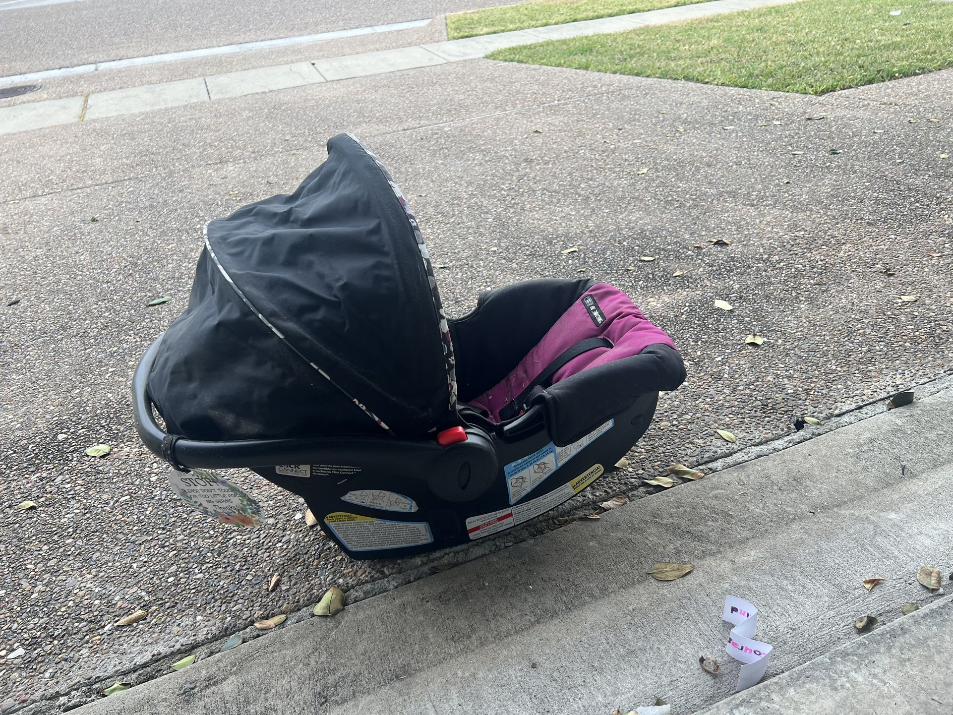 Graco Baby Carrier With Click Connect And Matching Connecting Stroller