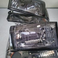 99-04 Ford F250 F350 F450 F550 Super Duty 00-04 Excursion Headlights Luces Focos Micas Faros Faroles Headlamps