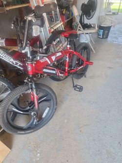 Mongoose bicycle