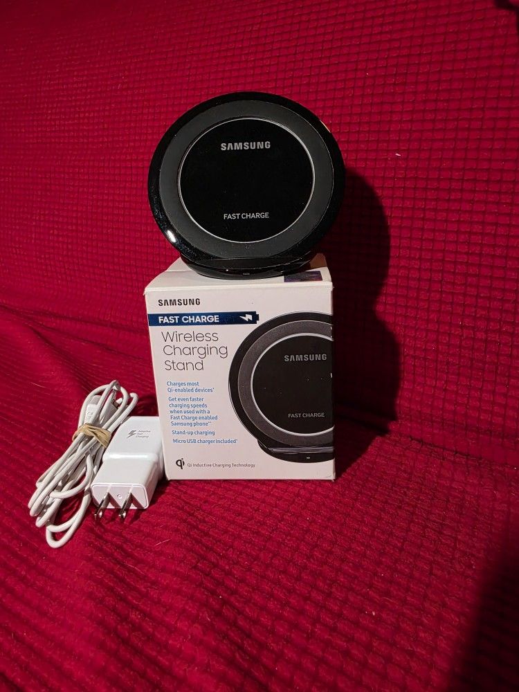 SAMSUNG WIRELESS CHARGER