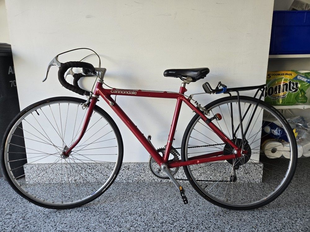 Lower Price!! Cannondale ST600 Touring Bike