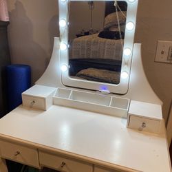 White Vanity With Stool. Size 31.5 X 16 X 53 Inches