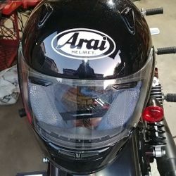 Aral helmet size med