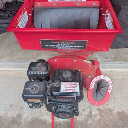PREDATOR WOOD CHIPPER/SHREDDER