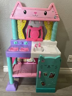 Gaby Dollhouse 