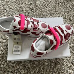 NEW AUTHENTIC KIDS BURBERRY SNEAKERS SIZE 1 And 2 -$109 Each 