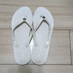Coach abbigail flip flops