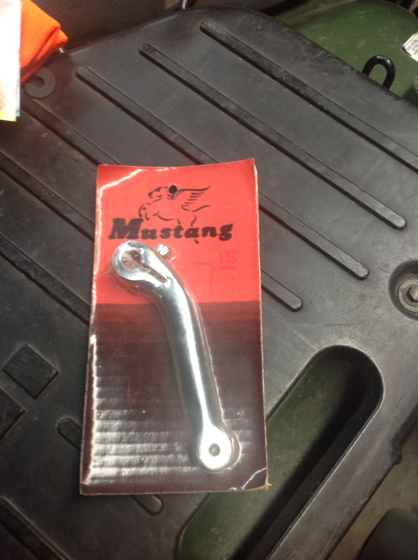 Shifter arm