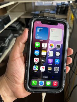 iPhone 11 64GB STORAGE  UNLOCK FOR ANY CARRIER  BATTERY capacity 79%