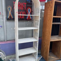 VINTAGE BAMBOO WICKER RATAN RATTAN BOOK SHELF CASE WHITE