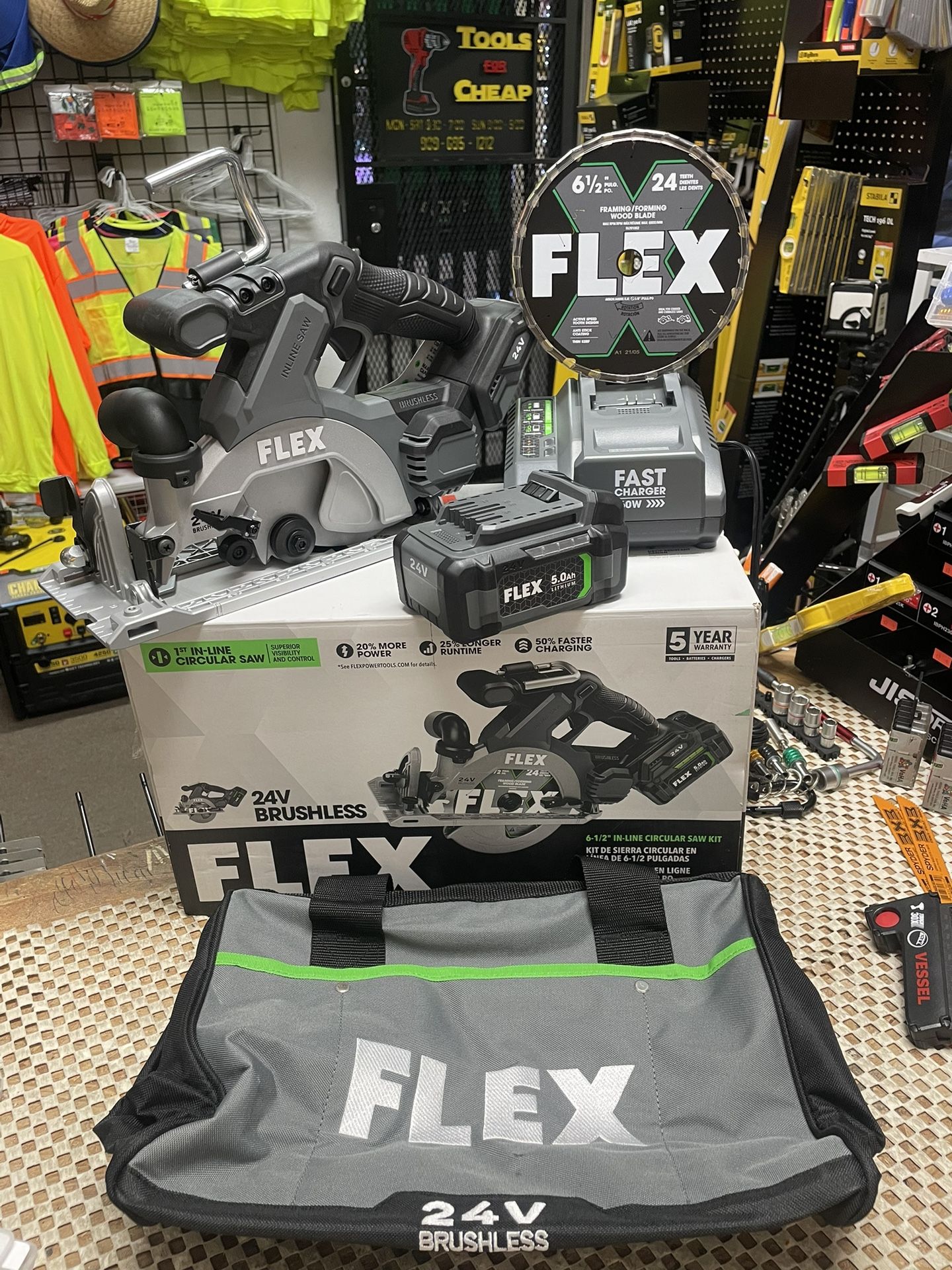FLEX 6-1/2" IN-LINE CIRCULAR SAW KIT $279 ( 5.0Ah Battery & Charger included ) 