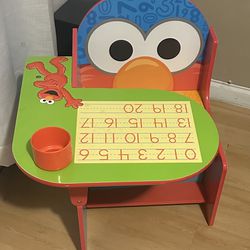 Elmo’s Desk For Toddlers