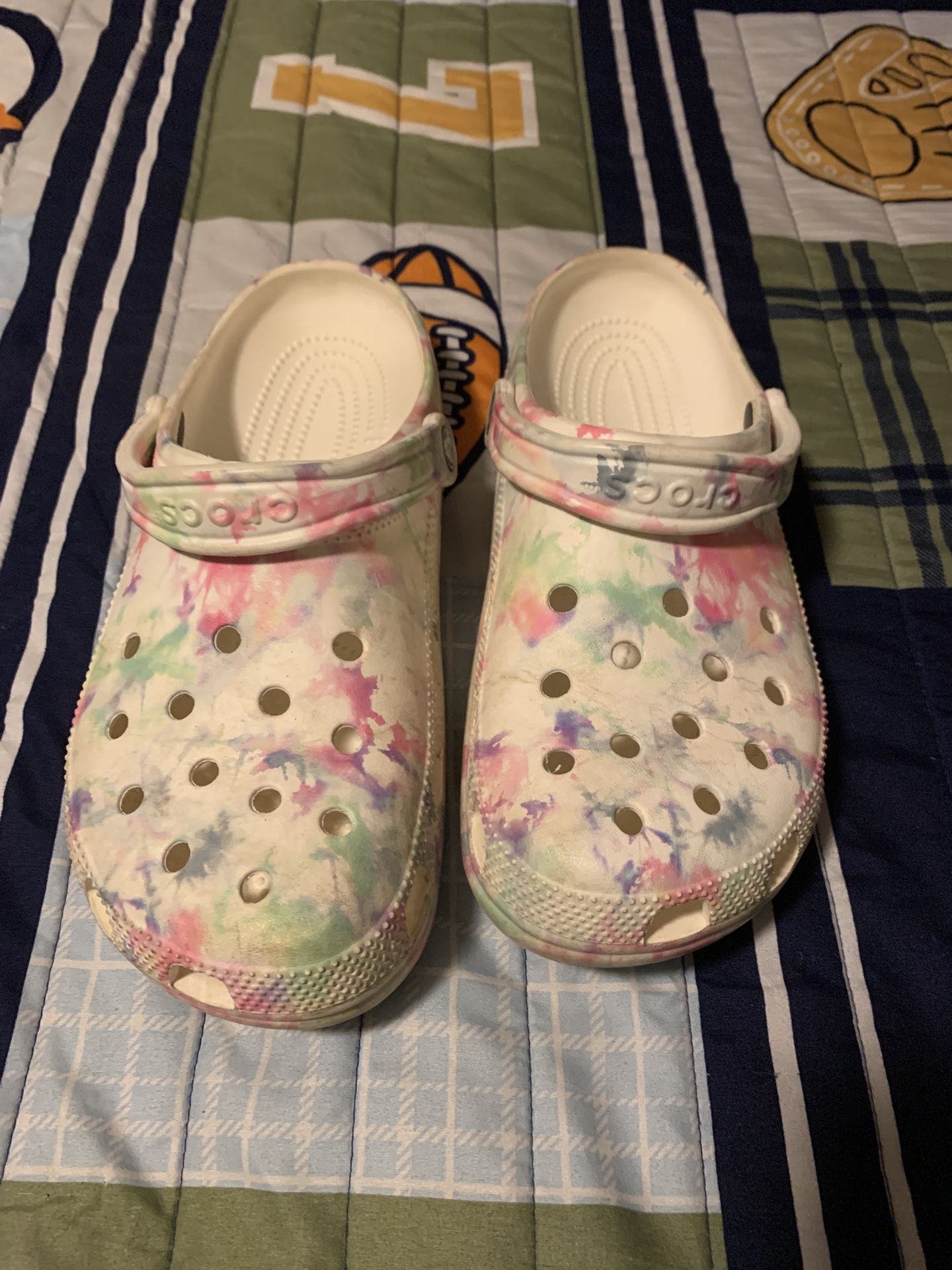 Crocs
