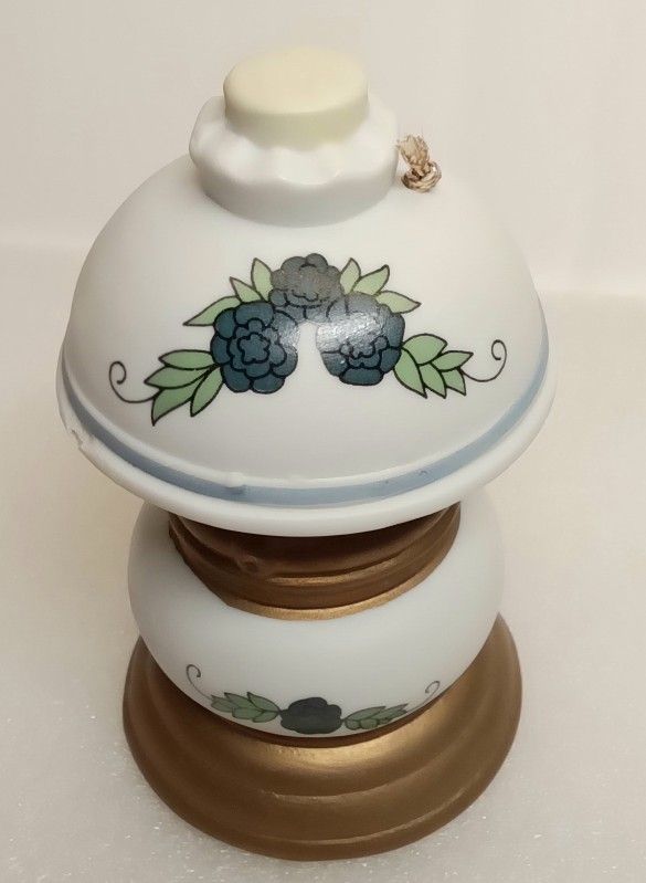 VTG Country Kitchen Line By Jasco Bisque Porcelain Hurricane Lamp Bell Handcrafted In Taiwan 