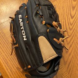 Easton 13” Softball Glove Lht 