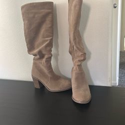 New Women’s Boots Size 6.5