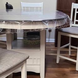 Gray Table With Chairs 