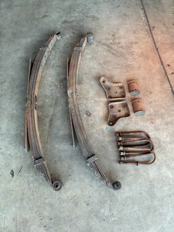 Datsun 620 Rear Springs