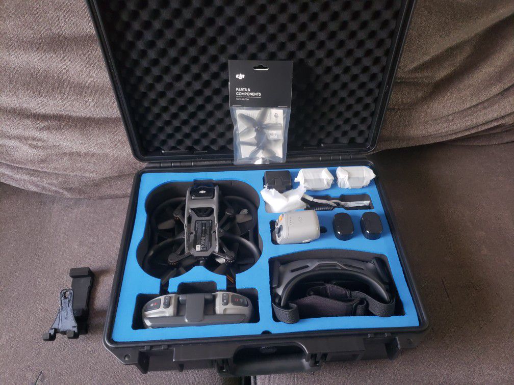 DJI Avata With Fly More Kit 