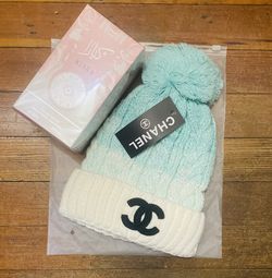 Bundle Gift Kiara Perfume And Beanie 