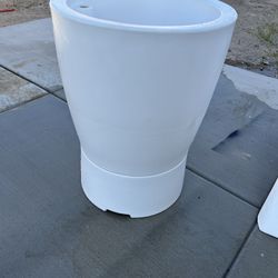 Step2 In pool umbrella Stand And Cooler