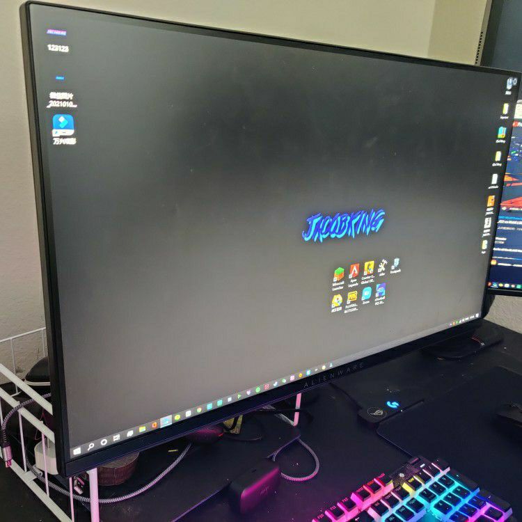 Alienware 24'240hz Gaming Monitor + msi 2070s ventus oc+ NZXT h710i