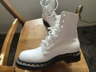 Doc Marten Boots