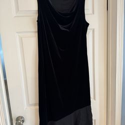 Women’s sleeveless cowl neck evening gown vintage 80’s
