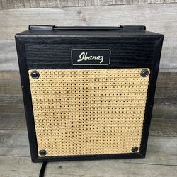 Acoustic Guitar Amplifier Amp with Chorus