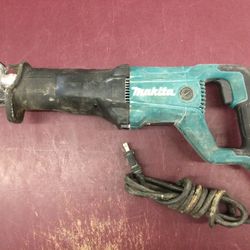 Makita Heavy Duty Reciprocating Saw / Sawzall 