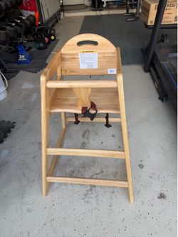 Wooden High Chair for Baby & Toddler – Restaurant-Style
