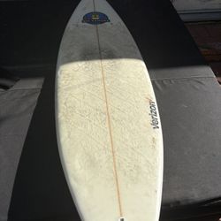 5’6 Surfboard 