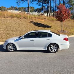 2013 Hyundai Genesis