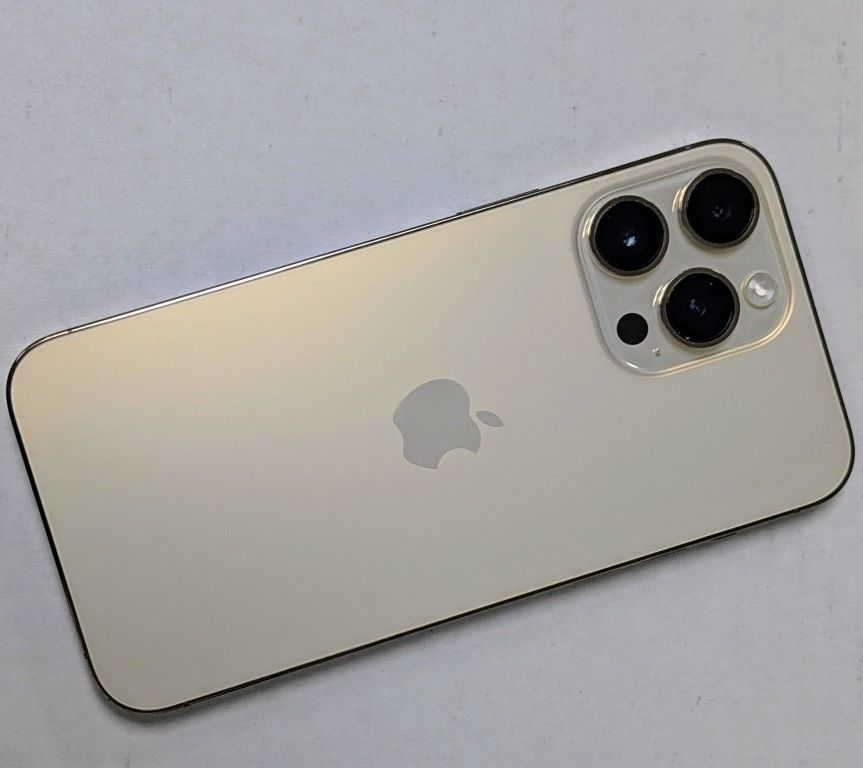 Like New iPhone 14 Pro Max 256GB Gold for Cricket At&t Wireless