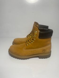 Timberland 6-Inch Wheat Nubuck Boots Size 8.5