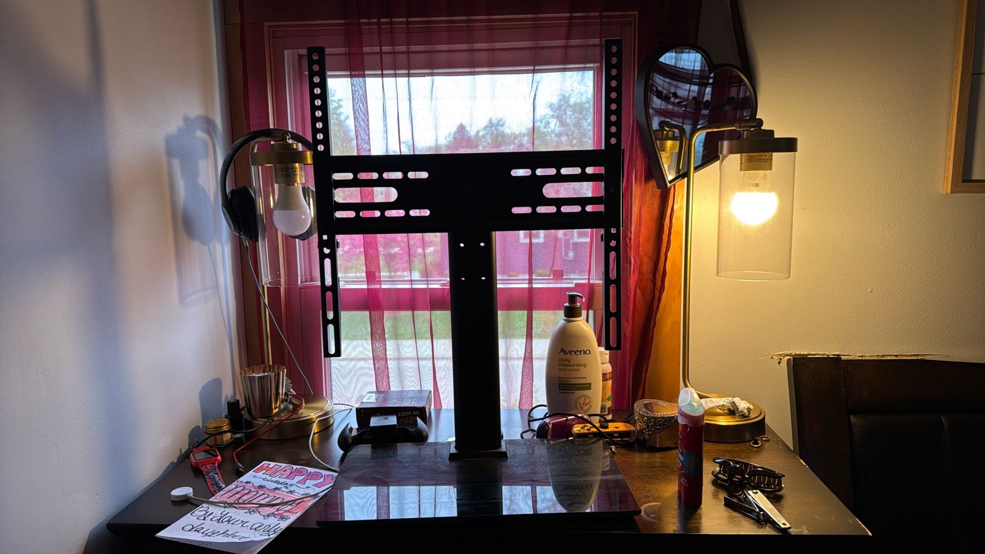 Stand Mount Tv