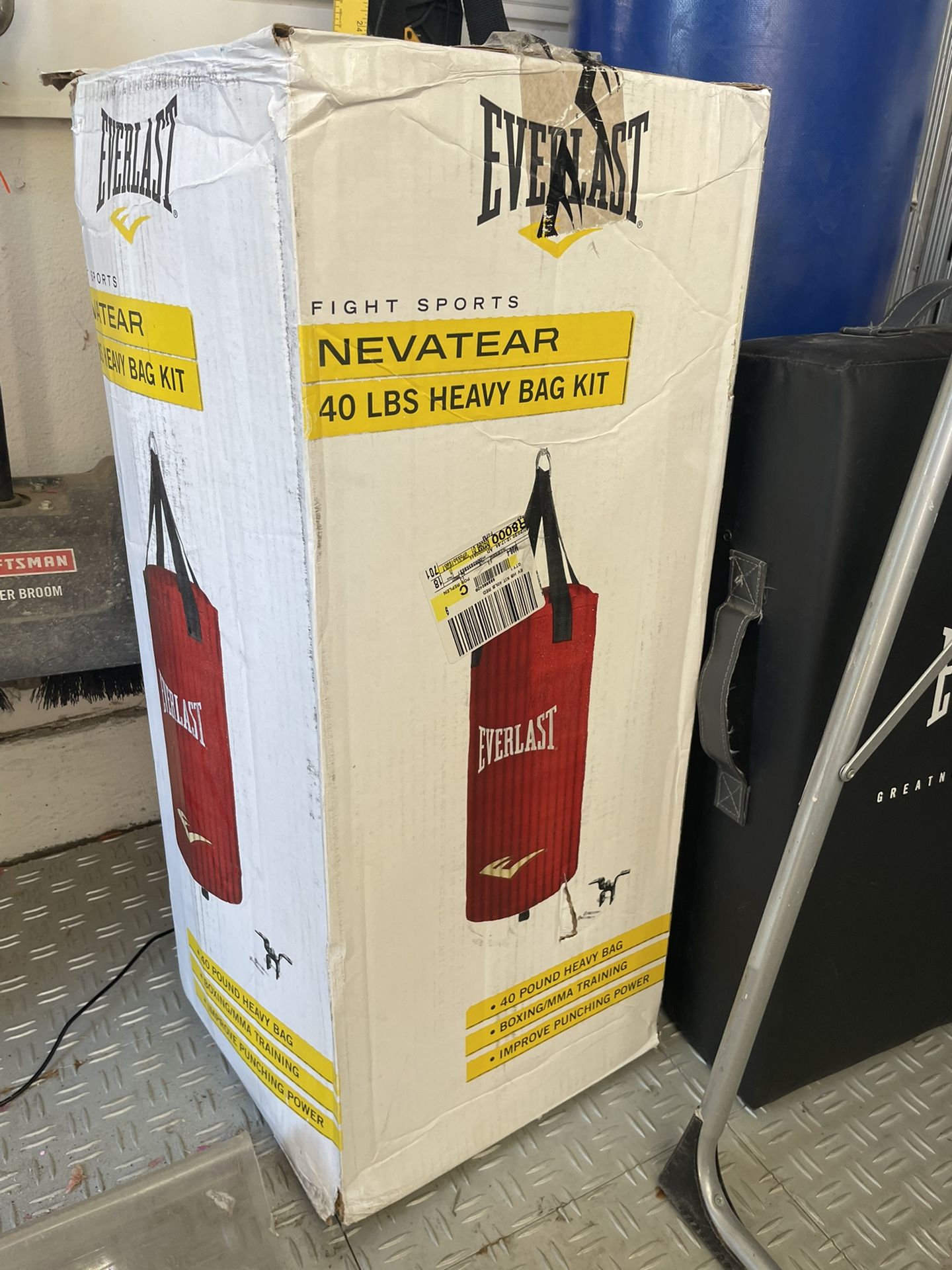 40LBS HEAVY BAG KIT BRAND NEW