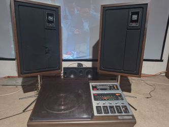 Vintage Zenith Alegra Stereo System with Turntable and Speakers