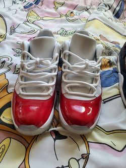 Jordan 11 Low "Cherry"