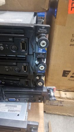 HP ProLiant DL360 G7 rack server