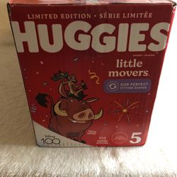 Huggies Little Movers Diapers - Size 5, Pack of 104 for sale