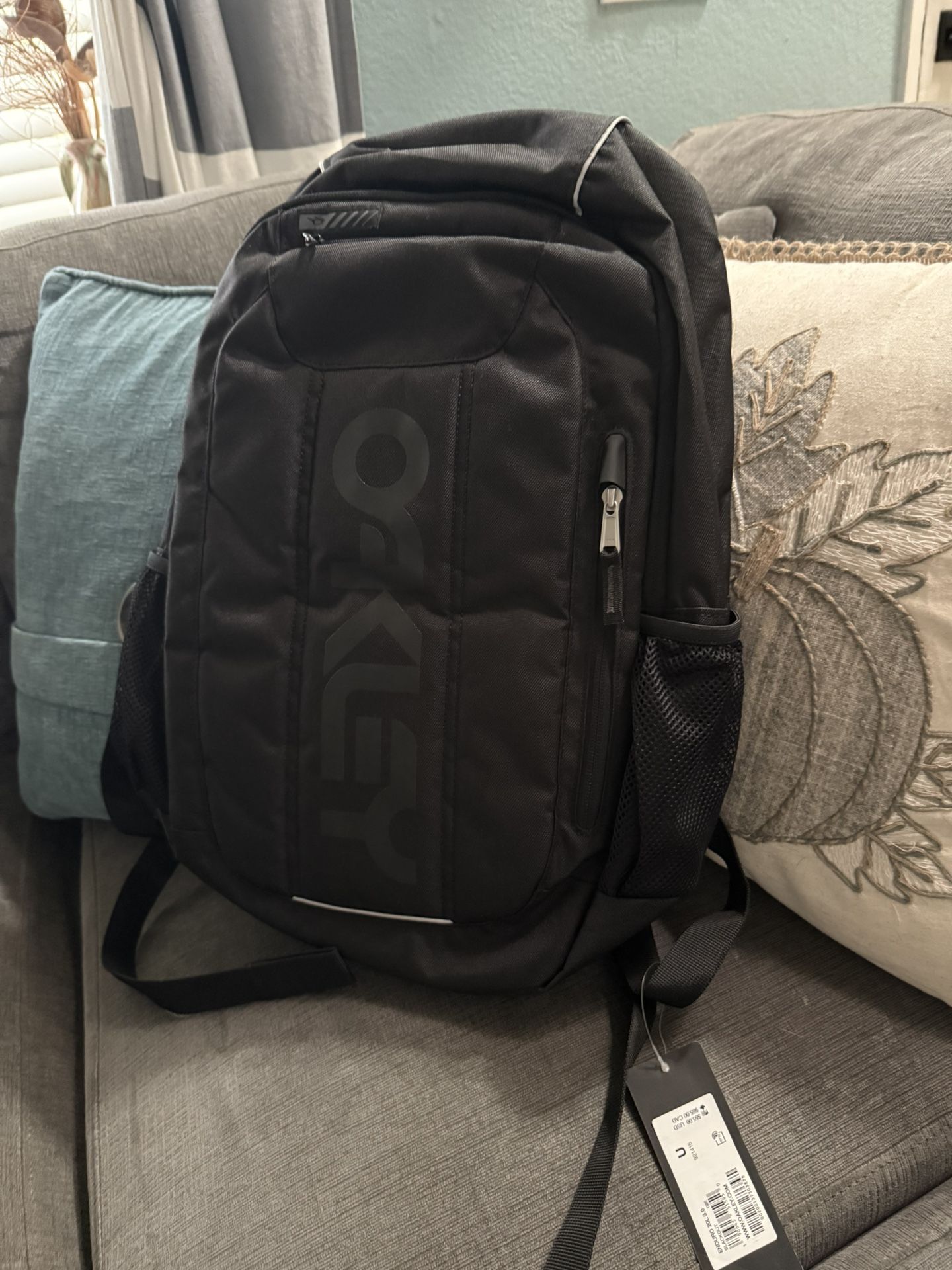 New Oakley Enduro Backpack 