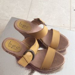 Boc Pale Yellow Comfort Sandals