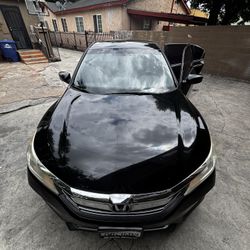 2017 Honda Accord  $8000 OBO 